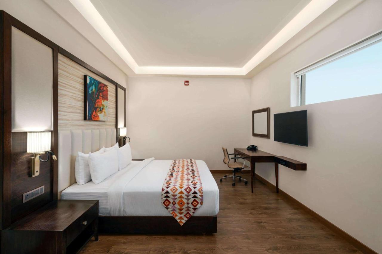 Ramada By Wyndham होटल Kapurthala